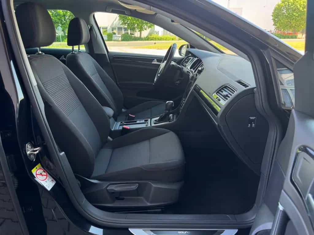Volkswagen Golf 1.5 TSI Sound DSG ACC Navi SHZ App-Connect 12/2017-photo-12