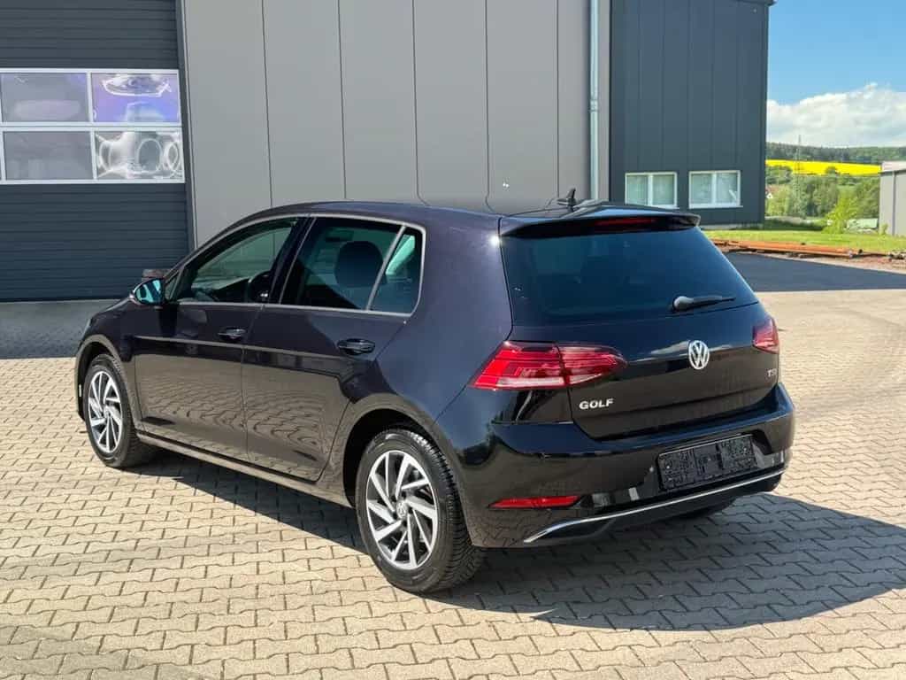 Volkswagen Golf 1.5 TSI Sound DSG ACC Navi SHZ App-Connect 12/2017-photo-1