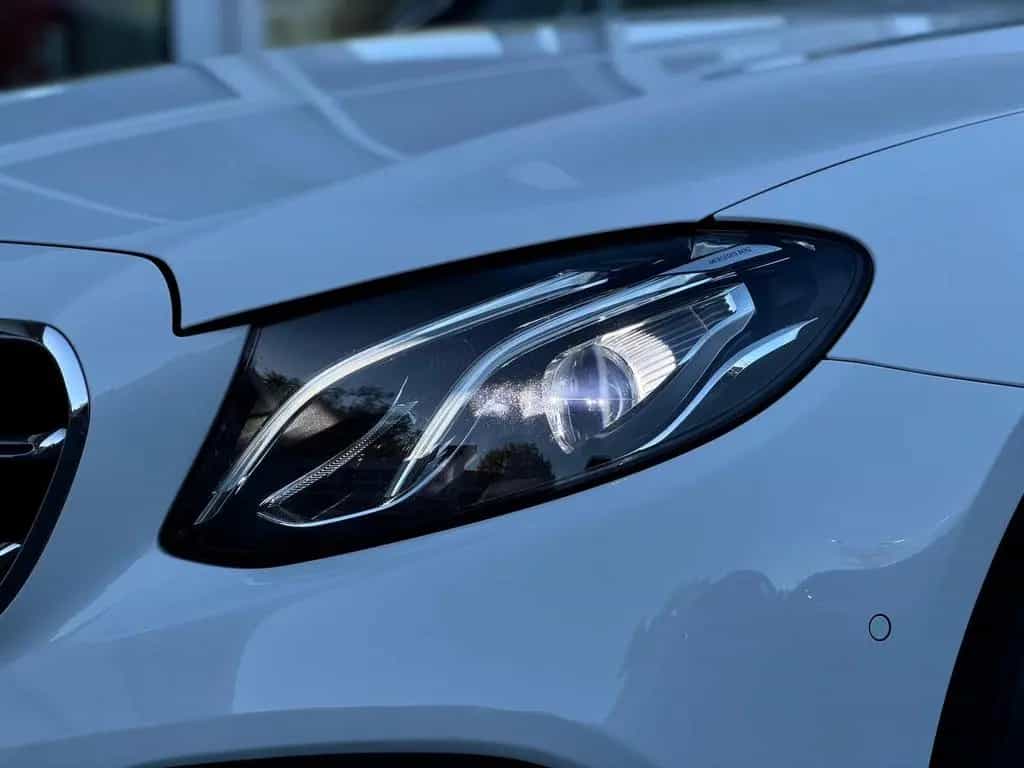 Mercedes-Benz E-Class d*Keyless-Go*PDC*CarPlay*Shz*LED*Ambiente 02/2019-photo-30