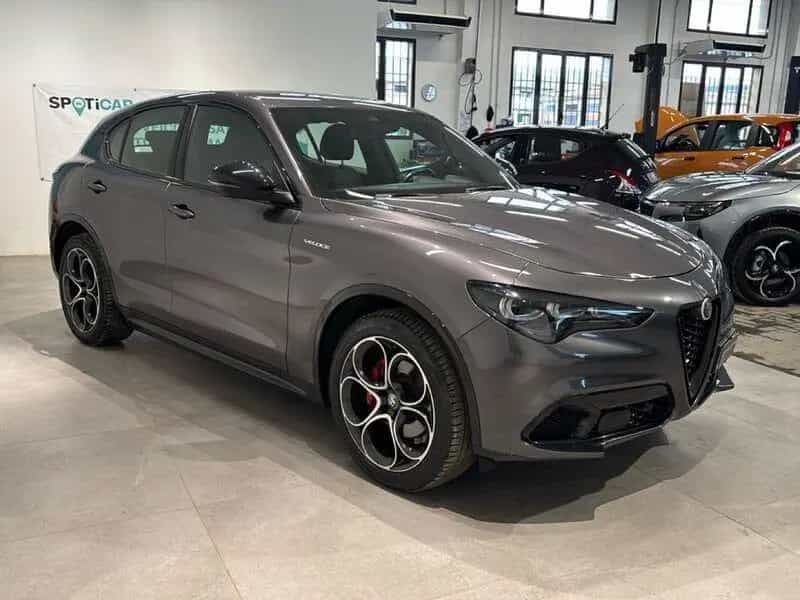 Alfa Romeo Stelvio 2.2 TD 210 CV Veloce AT8 Q4 02/2024-photo-2