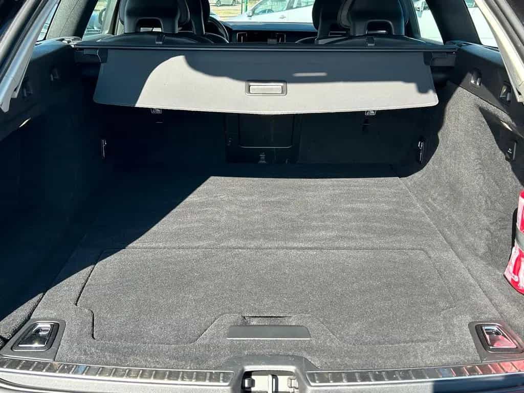 Volvo V90 MOMENTUM MEMORY + LANE ASSIST + AHK 02/2018-photo-16