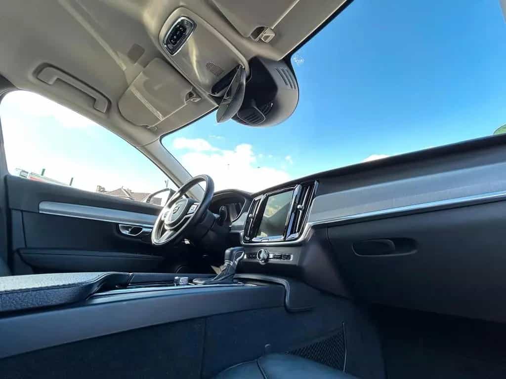 Volvo V90 MOMENTUM MEMORY + LANE ASSIST + AHK 02/2018-photo-9