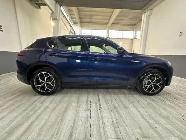 Alfa Romeo Stelvio 2.2 Turbodiesel 190CV AT8 Q4 11/2018-photo-4