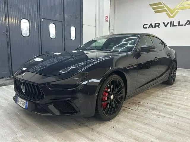 Maserati Ghibli V6 430 CV Q4 Trofeo 06/2018-photo-8