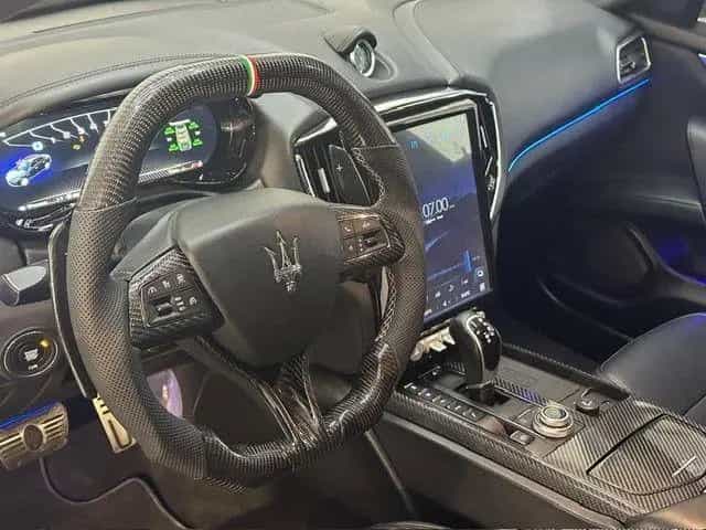Maserati Ghibli V6 430 CV Q4 Trofeo 06/2018-photo-9