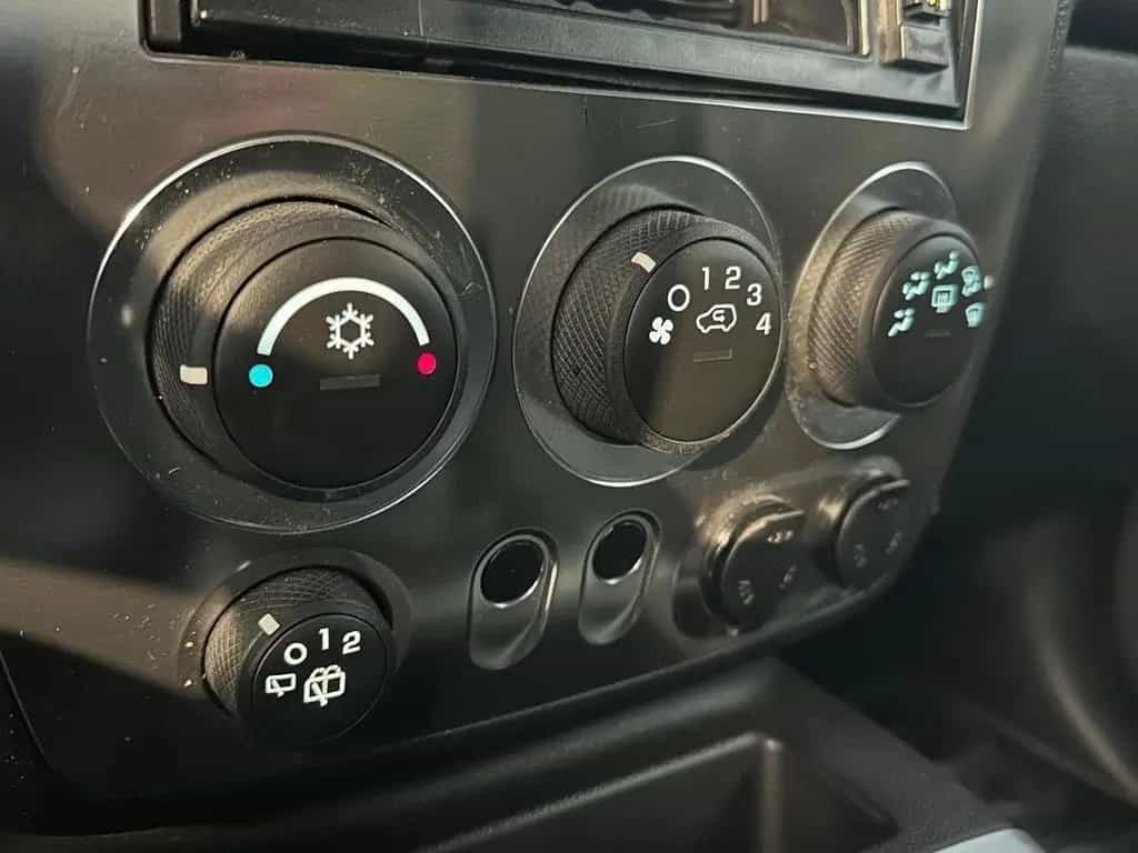Hummer H3 3.7 aut. Luxury 09/2008-photo-10