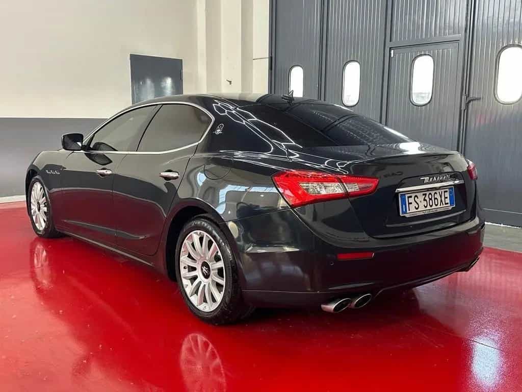 Maserati Ghibli V6 330cv 09/2015-photo-12