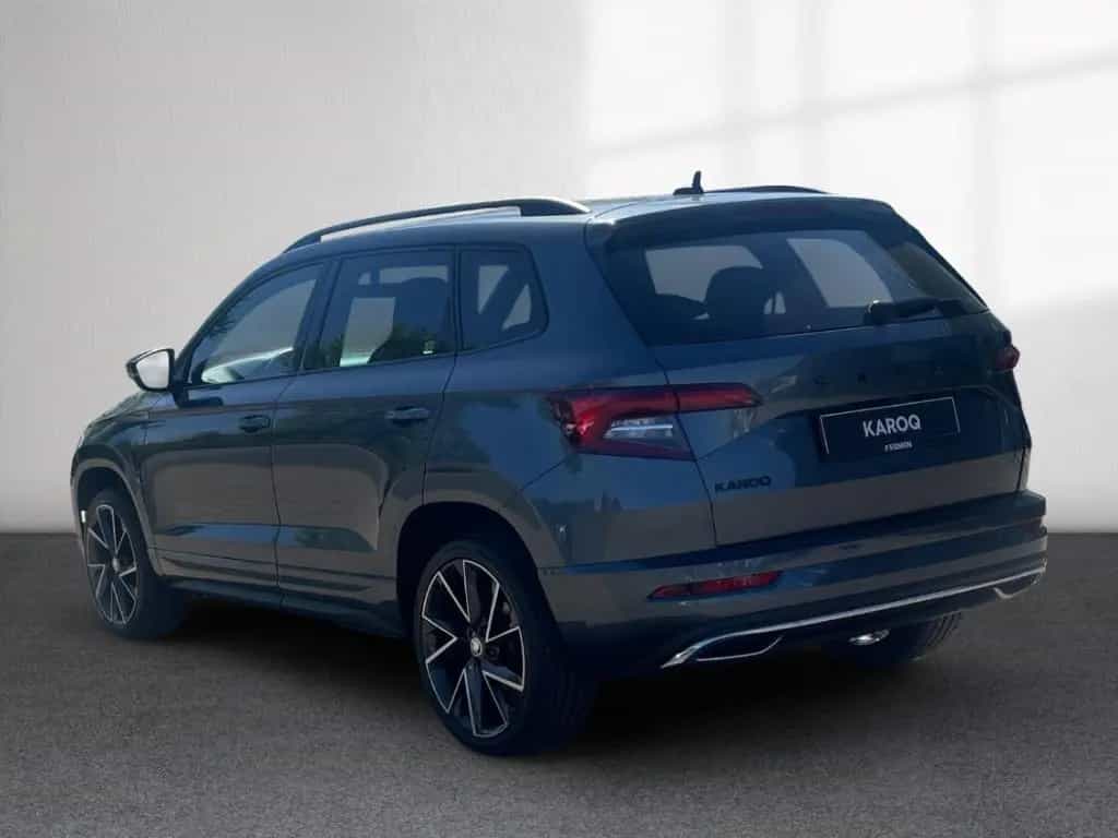 Skoda Karoq Sportline ACC NAV KLIMA SHZ PDC Temp LED 03/2021-photo-2