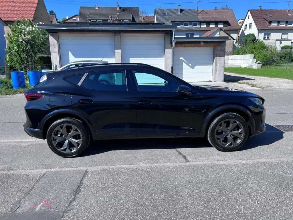 Cupra Formentor 1.5eTSI DSG ACC Edge PaXL iD3 SENNHEIS 12/2024-photo-3