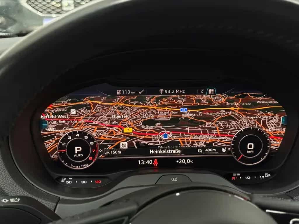Audi A3 Sportback 40 TFSI Quattro Sport*Standheizung* 10/2019-photo-23
