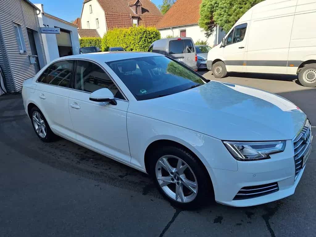 Audi A4 Limousine Sport 2.0 TFSI B&O LED AHK Massage 07/2018-photo-12