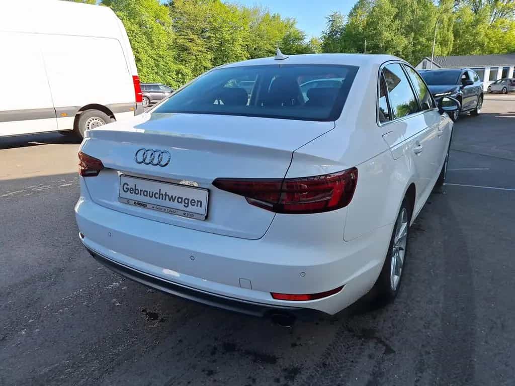 Audi A4 Limousine Sport 2.0 TFSI B&O LED AHK Massage 07/2018-photo-14