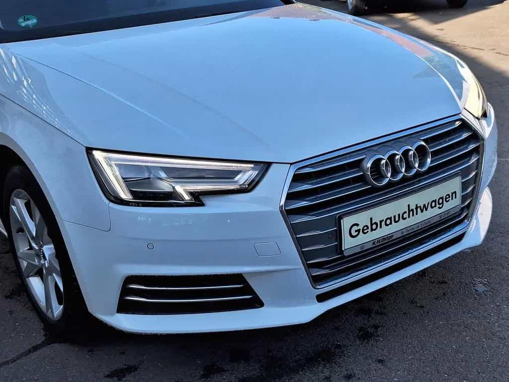 Audi A4 Limousine Sport 2.0 TFSI B&O LED AHK Massage 07/2018-photo-9