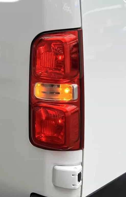 Opel Vivaro Edition Lang L3 2.0 D 90 KW AHK Klima PDC 11/2020-photo-17
