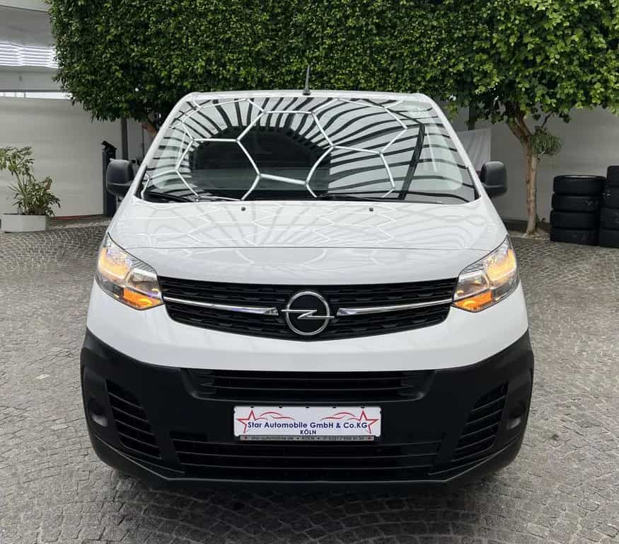 Opel Vivaro Edition Lang L3 2.0 D 90 KW AHK Klima PDC 11/2020-photo-2