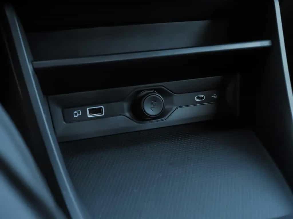 MG MG3 3 1.5 ICE Comfort KLIMA PDC RÜCKFAHRKAMERA NAVI 09/2025-photo-14