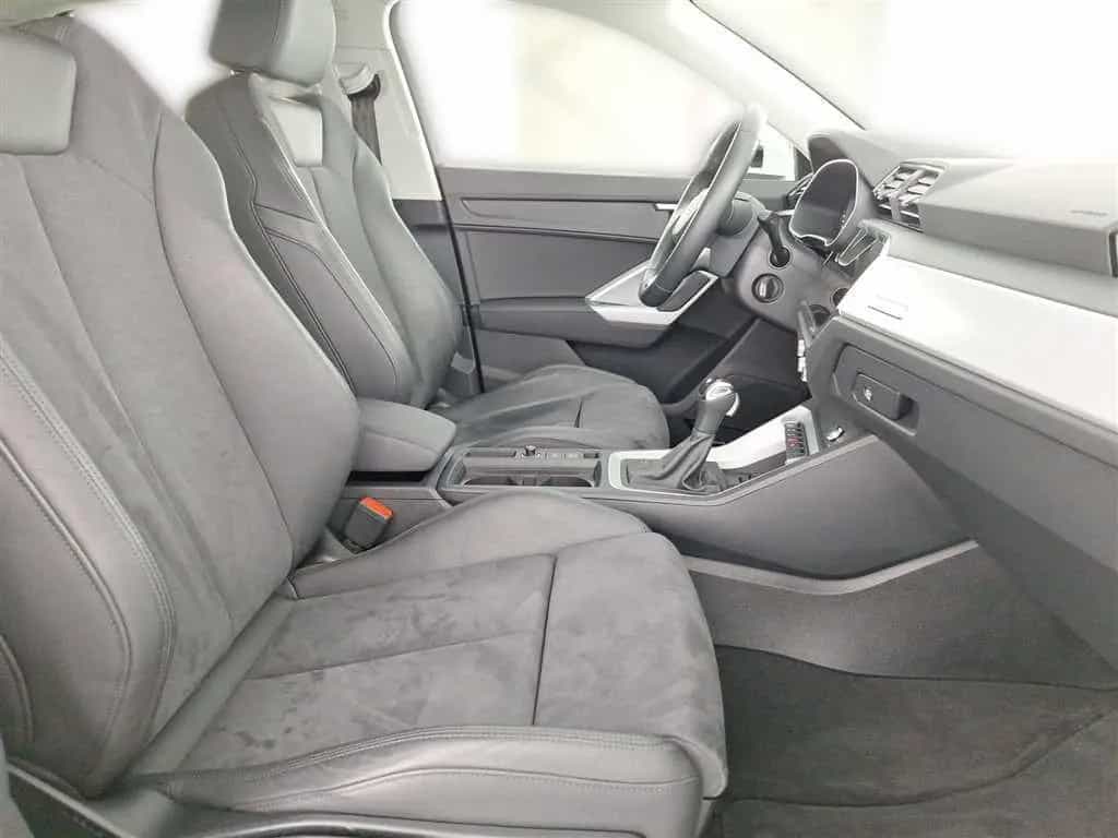 Audi Q3 Sportback S line 45 2.0 TFSI  Quattro S-troni 11/2023-photo-17