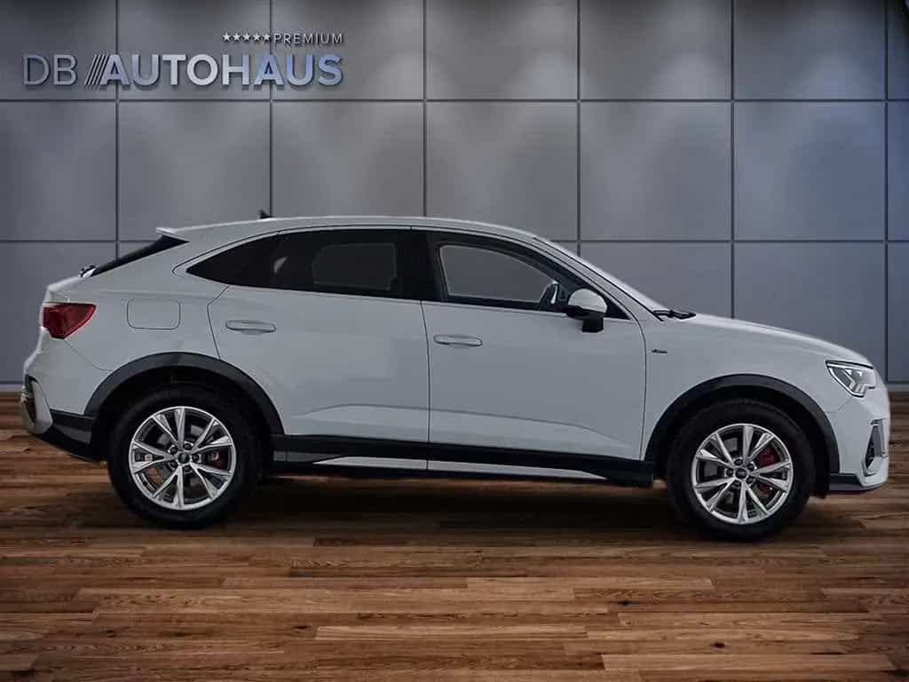Audi Q3 Sportback S line 45 2.0 TFSI  Quattro S-troni 11/2023-photo-2