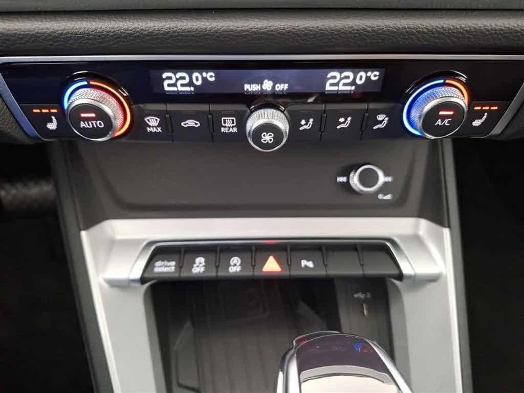 Audi Q3 Sportback S line 45 2.0 TFSI  Quattro S-troni 11/2023-photo-26