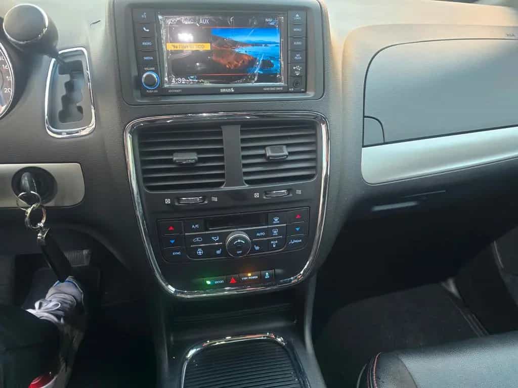 Dodge Grand Caravan 05/2019-photo-4