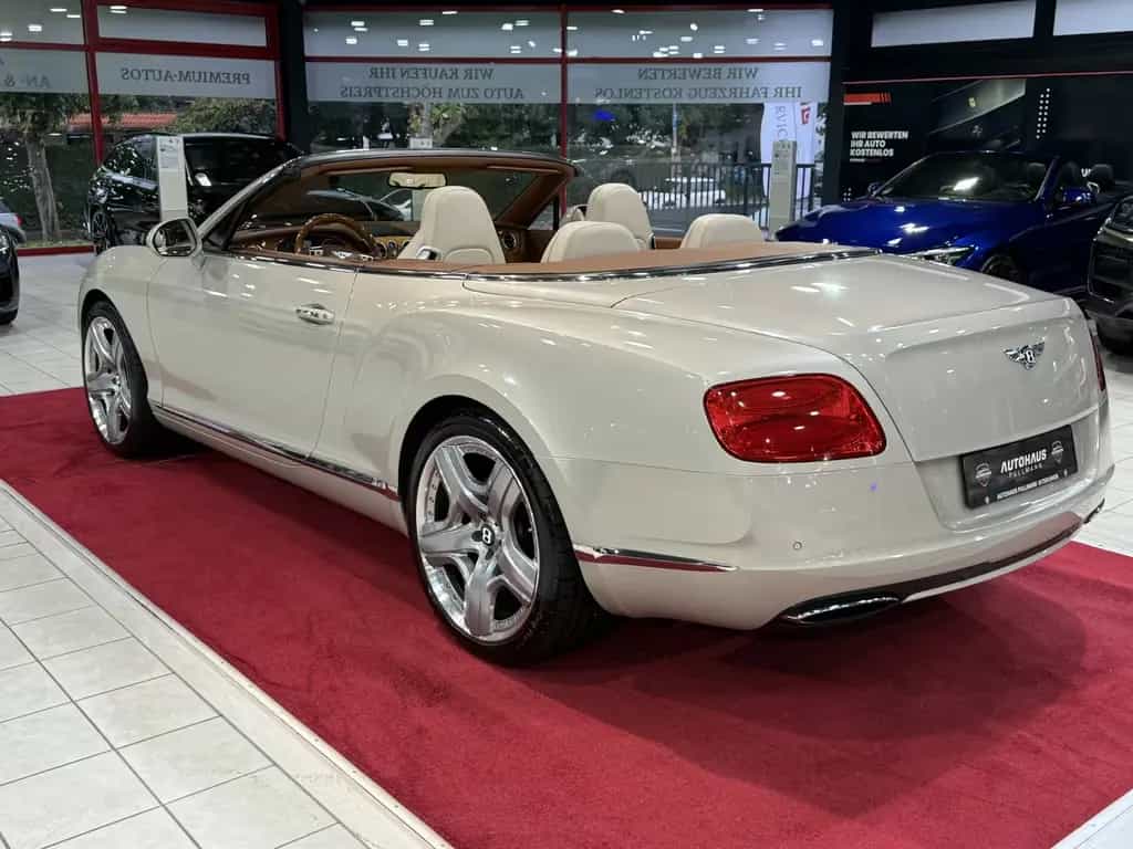 Bentley Continental GTC 6.0 W12 4WD Automatik 07/2012-photo-17