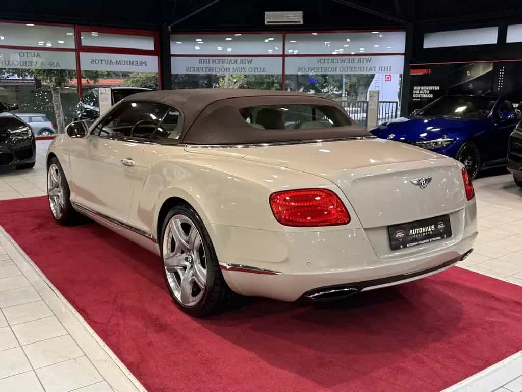 Bentley Continental GTC 6.0 W12 4WD Automatik 07/2012-photo-2