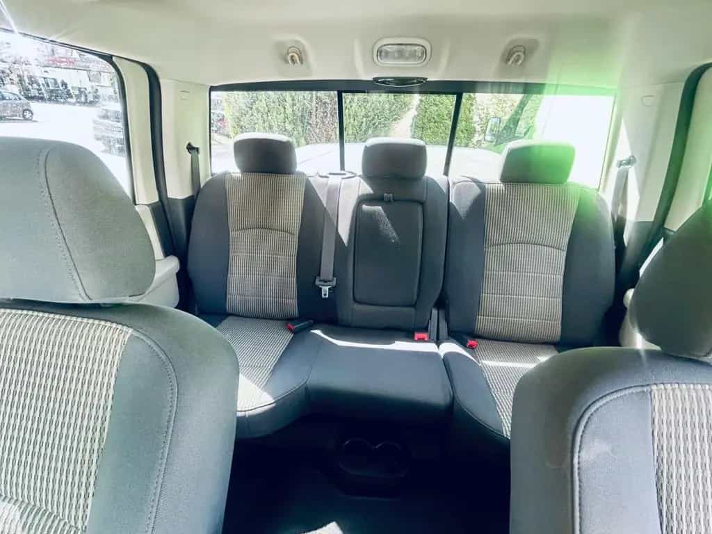 Dodge RAM 1500 SLT 4.7 Liter Gen 4 6 Sitzer 06/2010-photo-11
