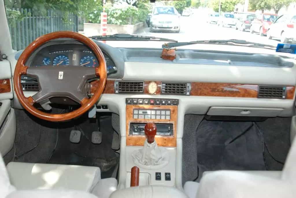 Maserati 222 Blue/Cream Leather  240 HP 11/1988-photo-1