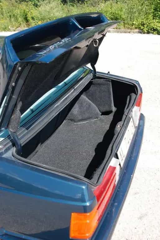 Maserati 222 Blue/Cream Leather  240 HP 11/1988-photo-8