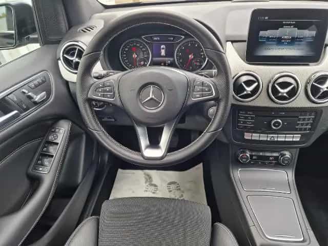 Mercedes-Benz B 220 4-Matic Edition*AHK*LED*Urban*DAB*R-Kamera 07/2018-photo-21