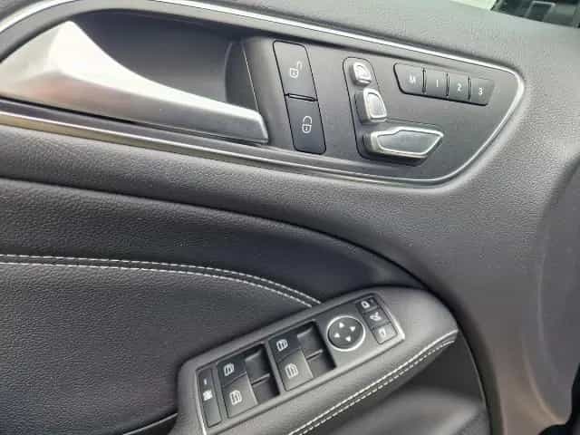 Mercedes-Benz B 220 4-Matic Edition*AHK*LED*Urban*DAB*R-Kamera 07/2018-photo-24