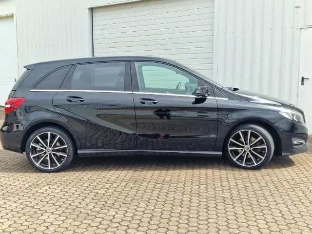 Mercedes-Benz B 220 4-Matic Edition*AHK*LED*Urban*DAB*R-Kamera 07/2018-photo-7