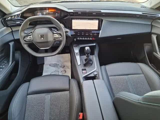 Peugeot 308 130 Allure*LED*Navi*ACC*360°Cam 03/2024-photo-16