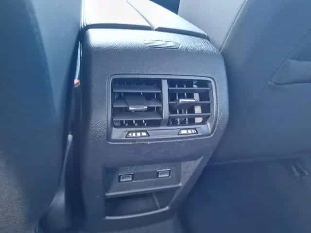 Peugeot 308 130 Allure*LED*Navi*ACC*360°Cam 03/2024-photo-31