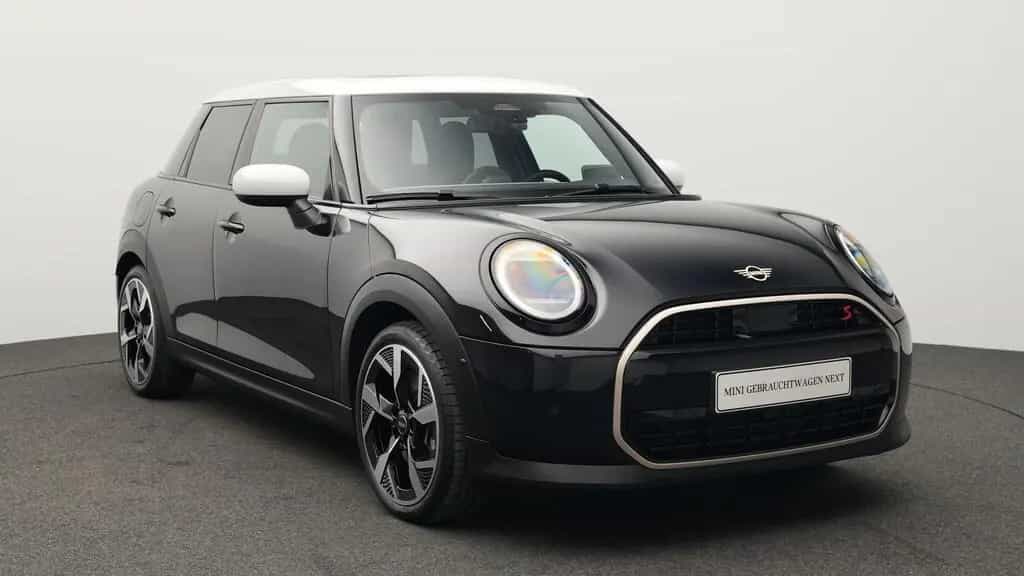 MINI Cooper S 5-Türer 03/2025-photo-1
