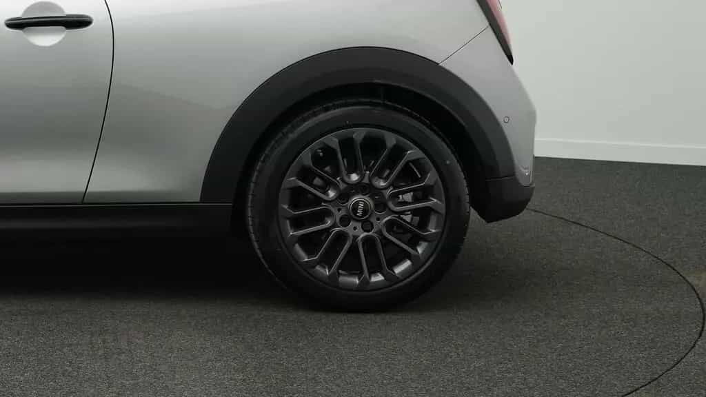 MINI Cooper C 04/2025-photo-16
