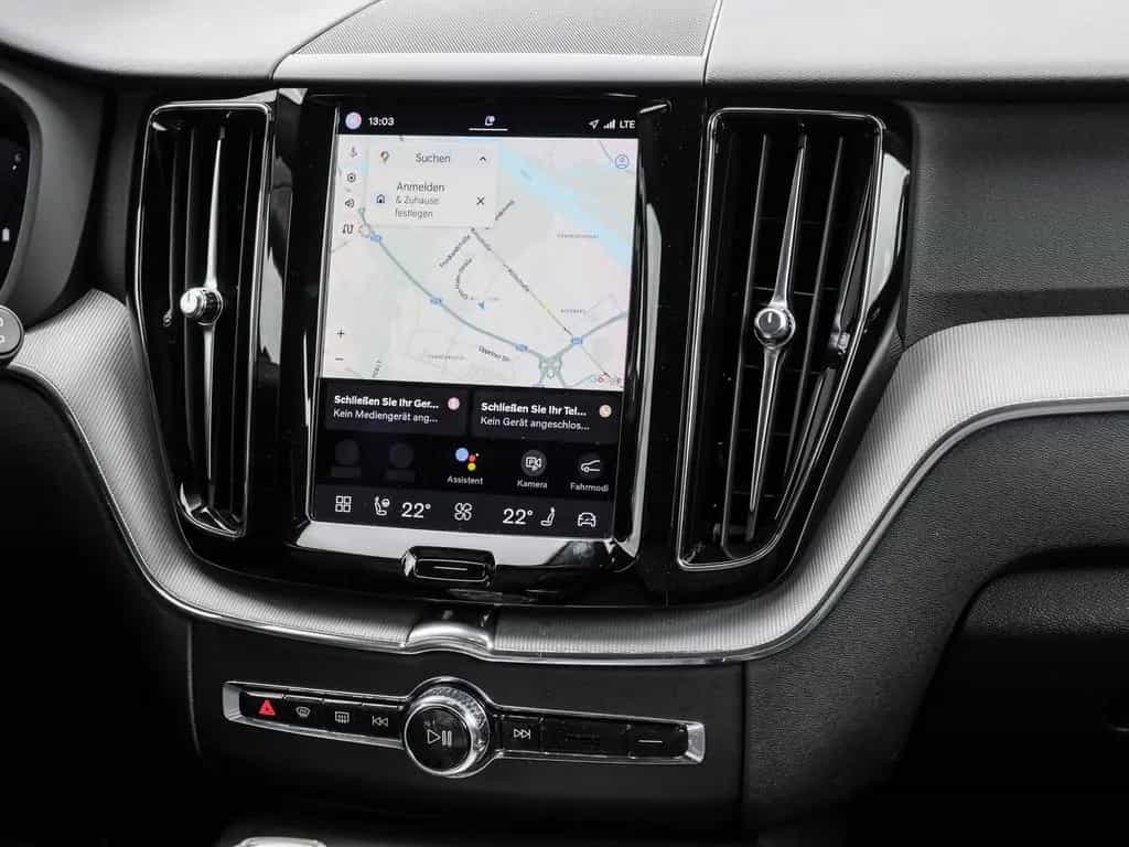 Volvo XC60 B4 Plus Dark 2WD Parkkamera 360 11/2022-photo-8