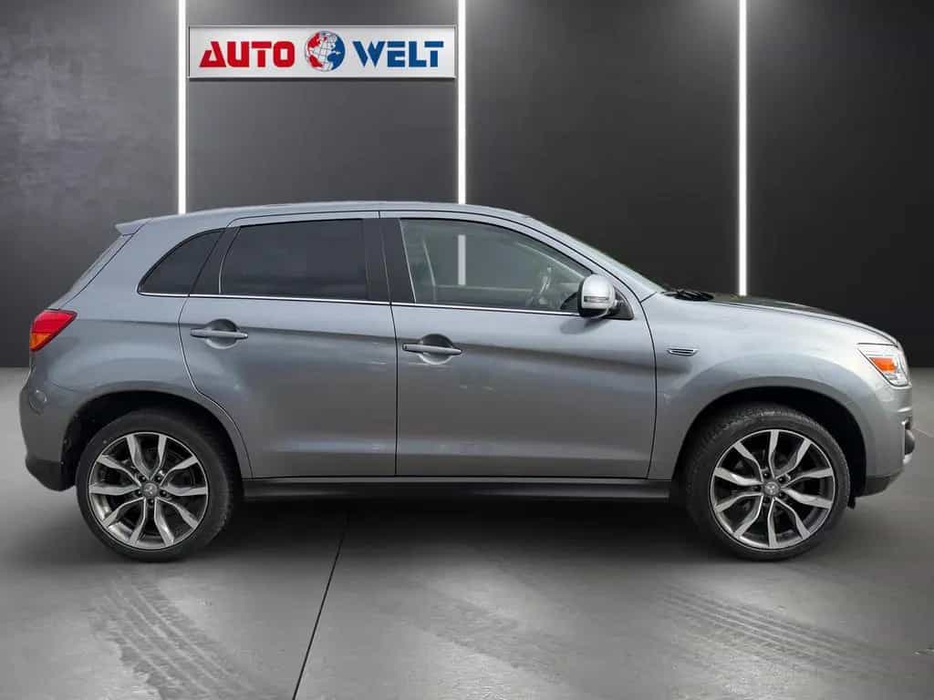 Mitsubishi ASX 1.6 MIVEC Diamant Edit. 1.Hd Sitzheizung 11/2015-photo-2