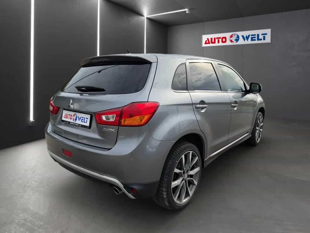 Mitsubishi ASX 1.6 MIVEC Diamant Edit. 1.Hd Sitzheizung 11/2015-photo-3
