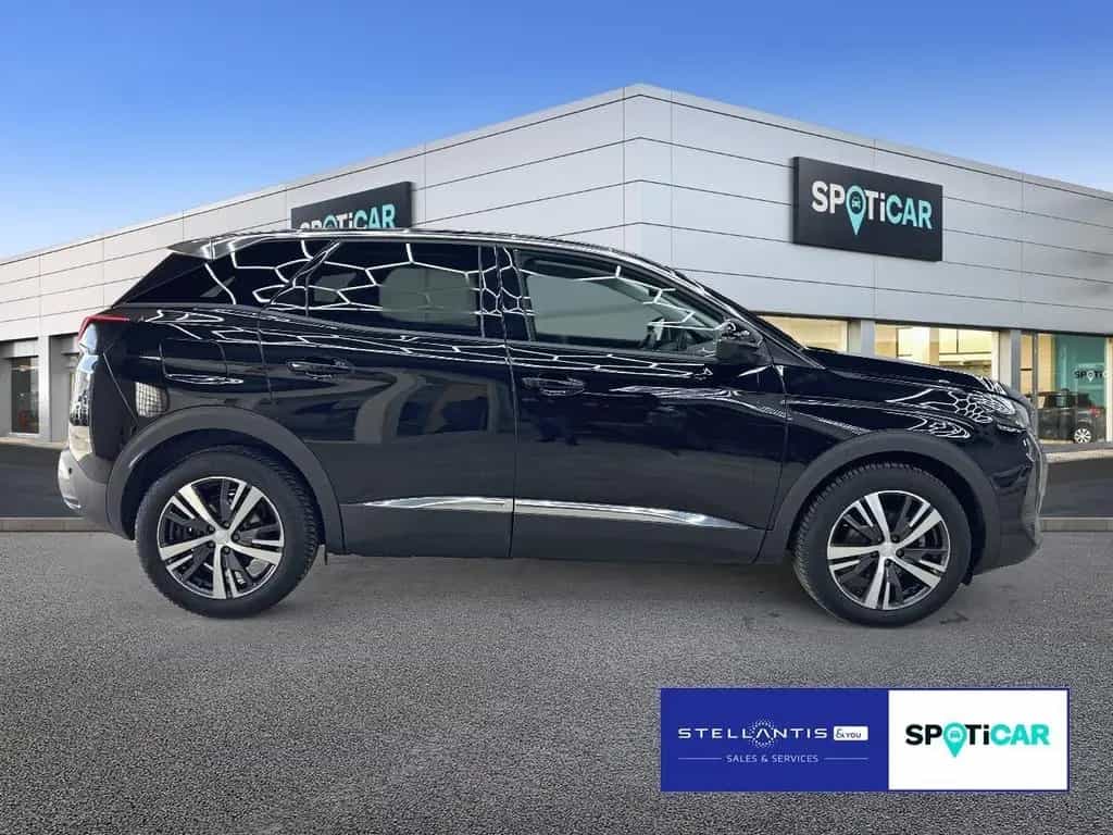 Peugeot 3008 1.2 PureTech 130 EU6d, Allure NAV*SHZ 03/2023-photo-3