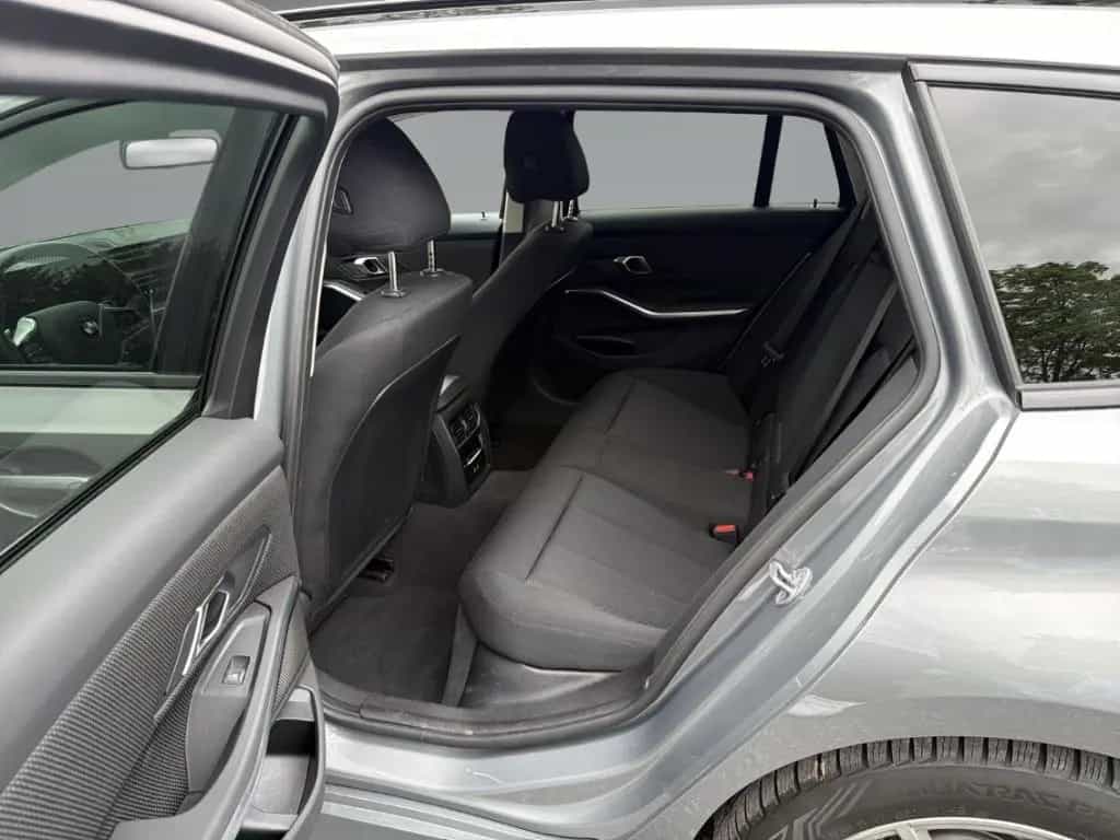 BMW 318 i Touring +LED+ALLW+PARKASS+INNOPAKET+ 11/2024-photo-8