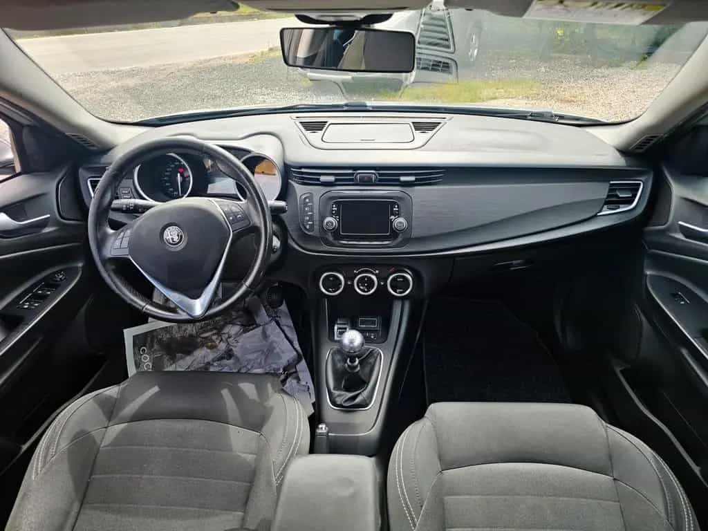 Alfa Romeo Giulietta 1.6 JTDm 120 CV 05/2017-photo-7