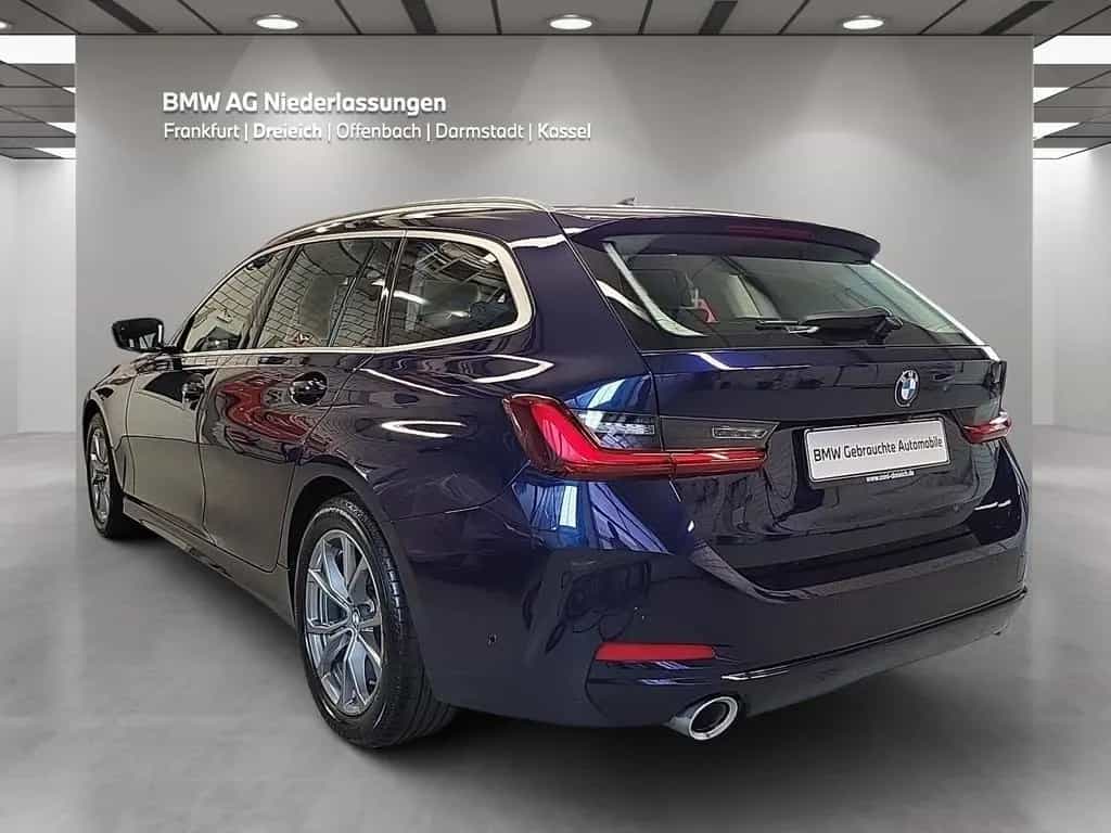 BMW 320 d Navi Kamera Driv.Assist Sportsitze Alarm 02/2023-photo-3