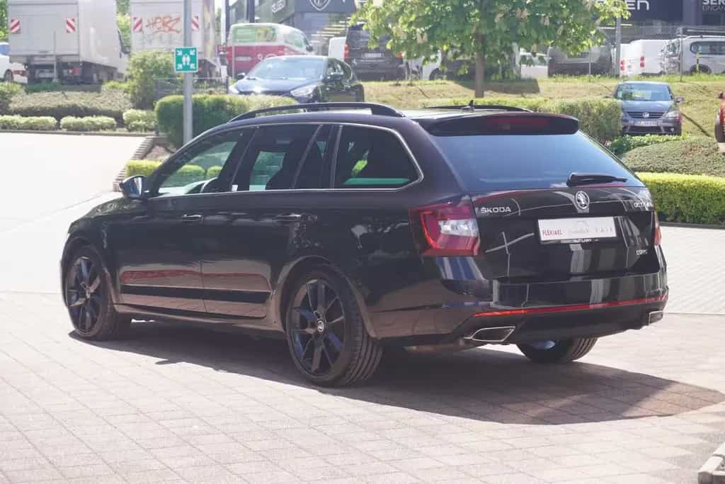 Skoda Octavia RS Combi 2.0 TSI DSG LED AHK Tempomat 03/2018-photo-2