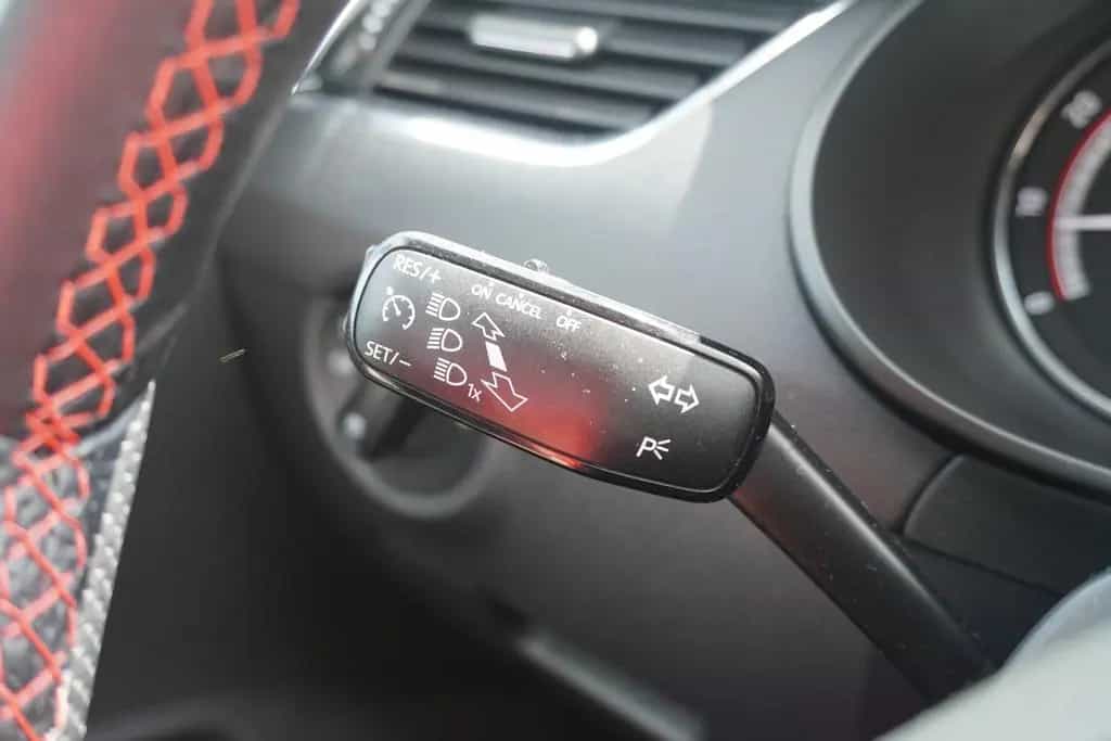 Skoda Octavia RS Combi 2.0 TSI DSG LED AHK Tempomat 03/2018-photo-27