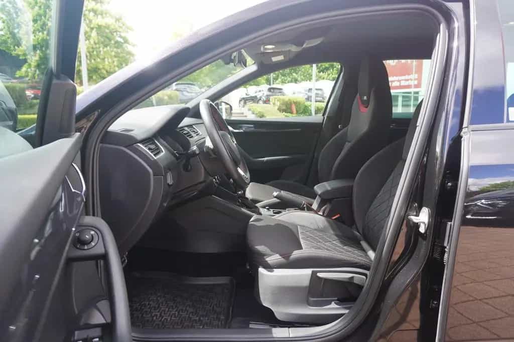 Skoda Octavia RS Combi 2.0 TSI DSG LED AHK Tempomat 03/2018-photo-30