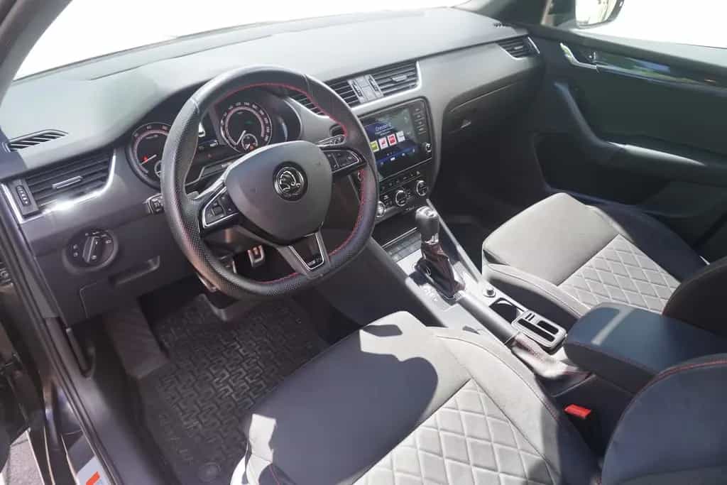 Skoda Octavia RS Combi 2.0 TSI DSG LED AHK Tempomat 03/2018-photo-6