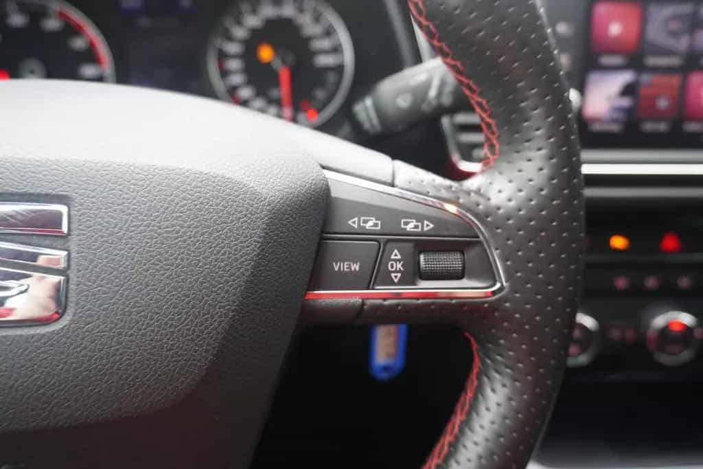 Seat Leon ST 1.5 FR Navi DAB Tempomat PDC USB Bluetoo 10/2019-photo-23