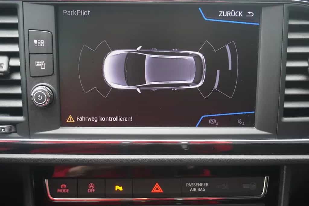 Seat Leon ST 1.5 FR Navi DAB Tempomat PDC USB Bluetoo 10/2019-photo-9