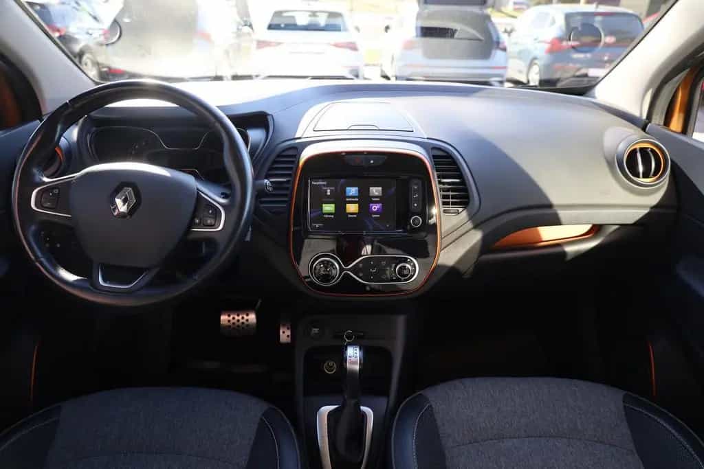 Renault Captur 1.3 TCE Intens EDC LED Navi Kamera 04/2019-photo-5